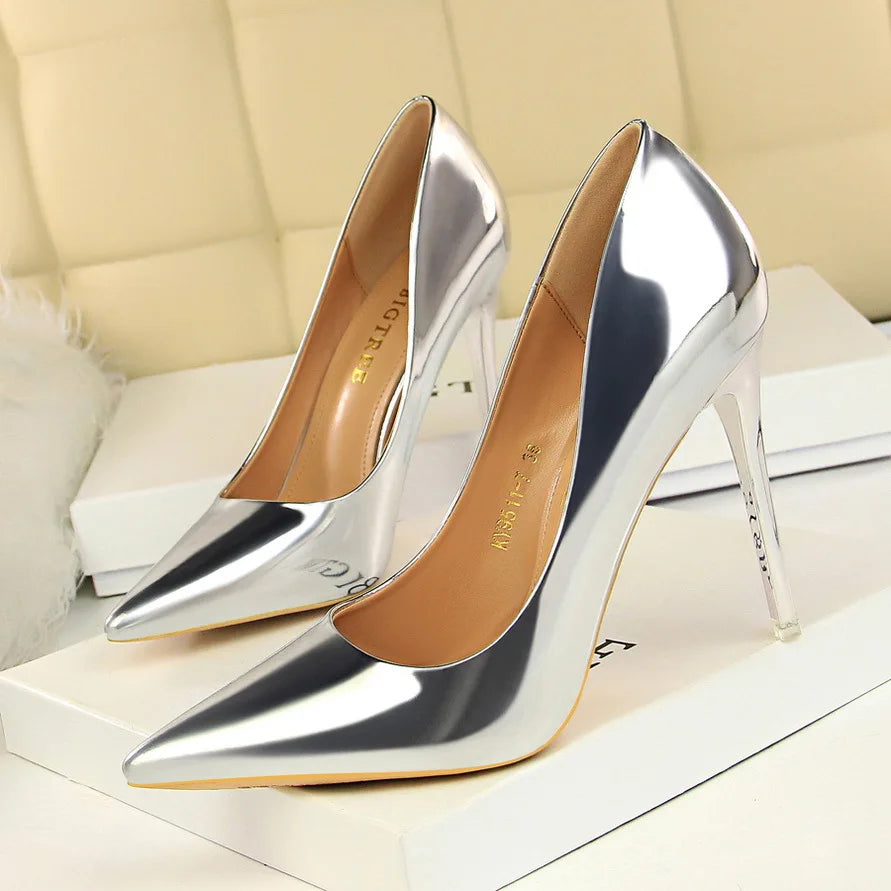 2024 Elegant Vintage Slip-On Pointed Toe Sandals for Ladies 7CM 10CM Heels Fashion Trend with Autumn & Summer Features