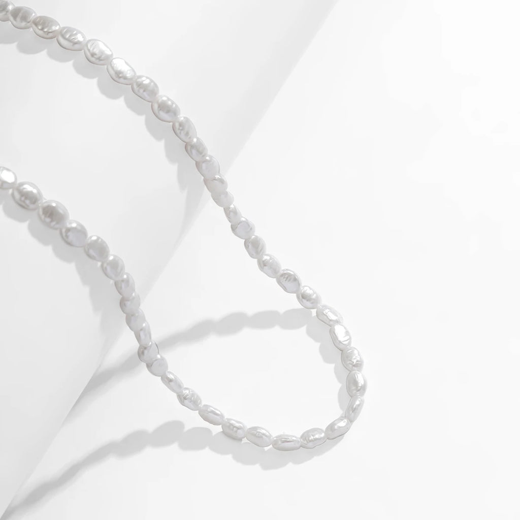 New Fashion Simple Faux Pearl Choker Necklace for Women Vintage Elegant Beaded Temperament Necklace Wedding Party Jewelry Gifts