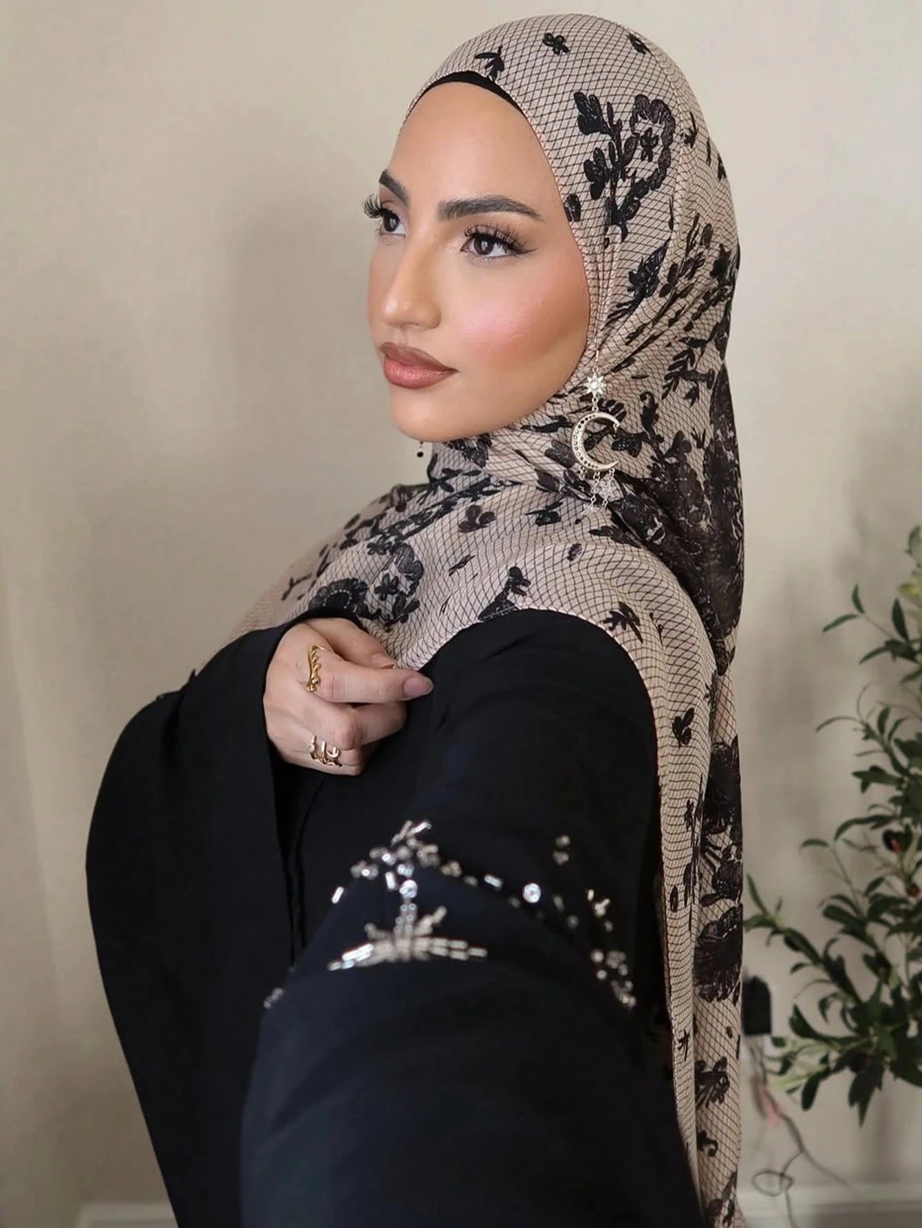Watercolor Print Bohemian Hijab – Soft Muslim Scarf & Shawl