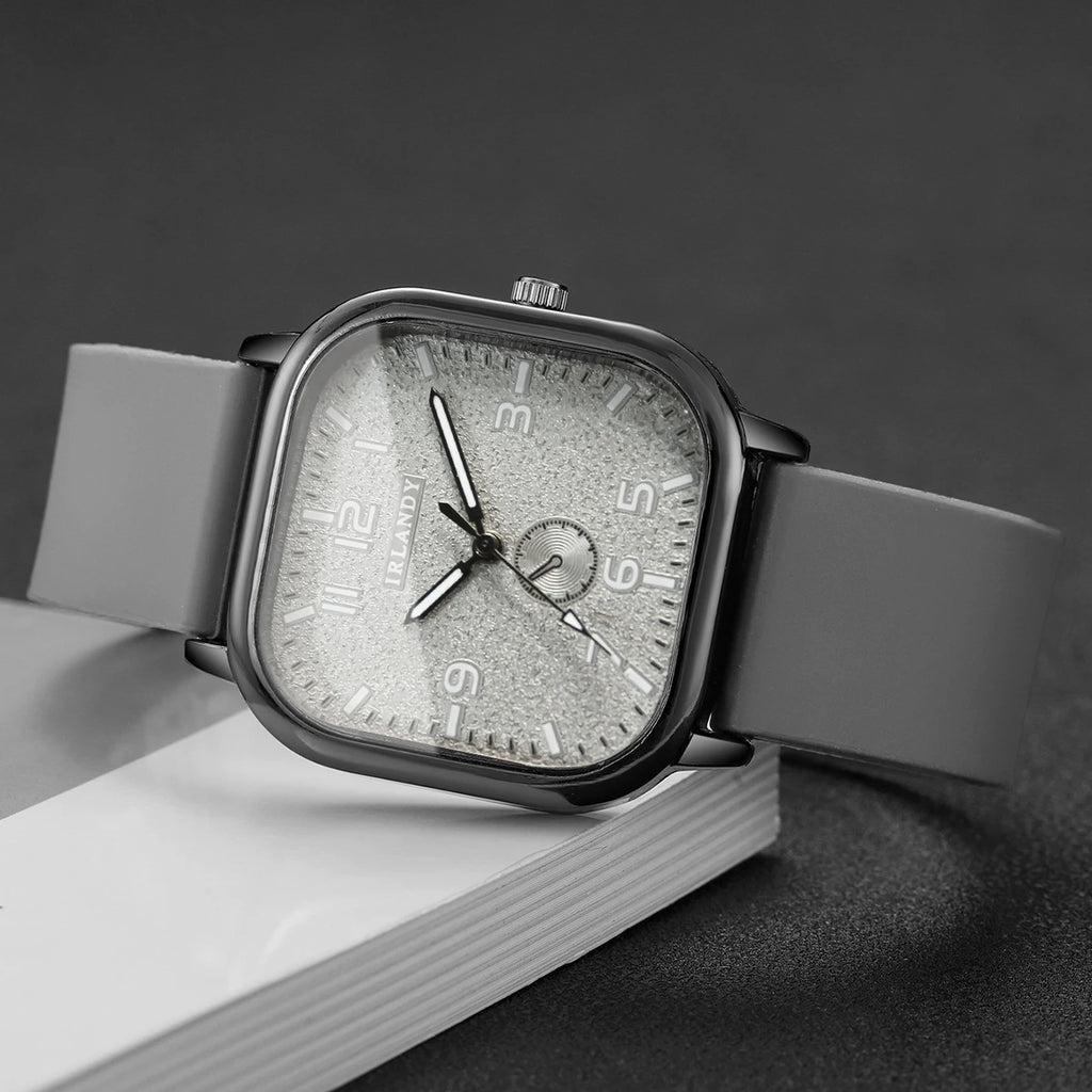Fashion Square Women's Watch Casual Silicone Strap Quartz Watches Sports Wristwatch For Men Women Students（Without Box）