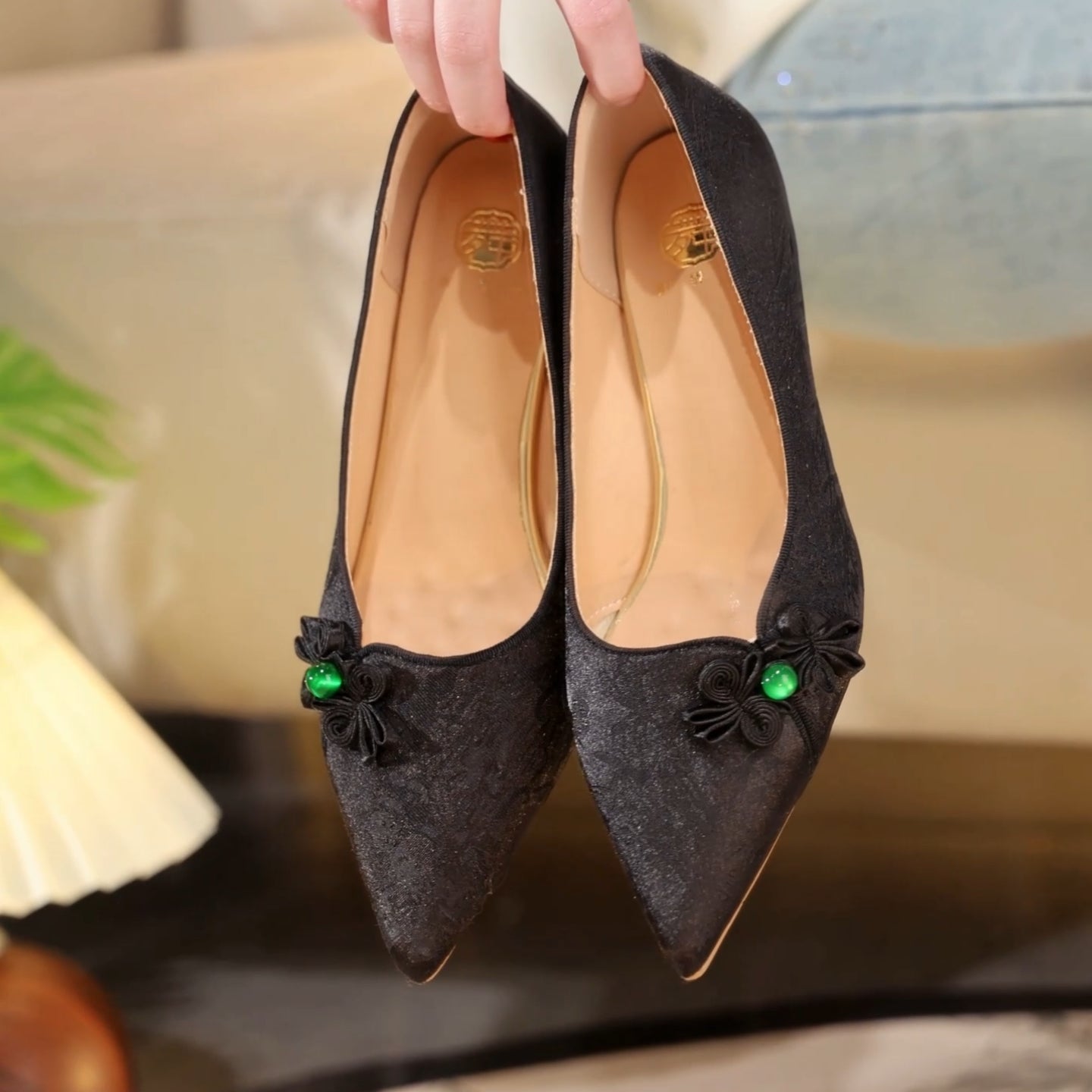 White Black Jacquard Pointed Toe Kitten Heel Pumps, Elegant Floral Accent Women's Dress Shoes  Ivory Black Wedding & Party Pumps